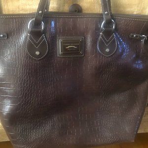Brown Tommy Hilfiger purse/tote